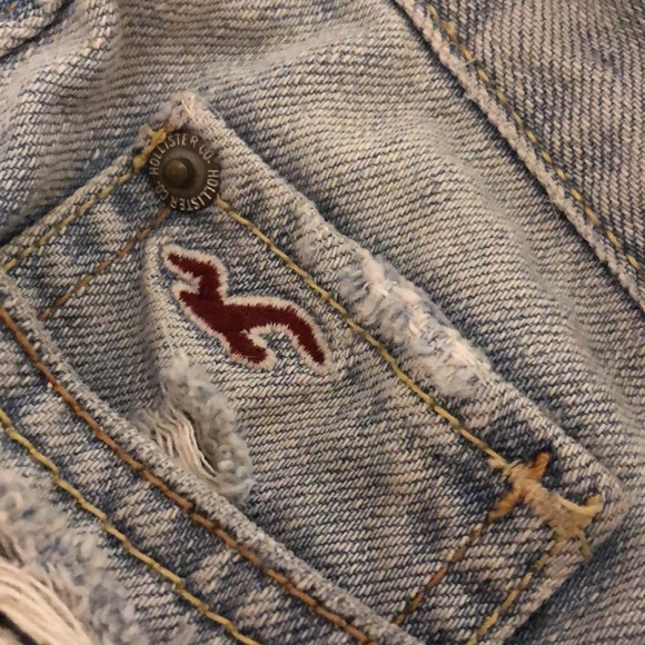 Hollister jean shorts size 5. Distressed look. - Picture 3 of 4